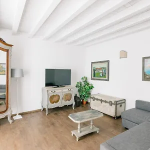 2* Nocleg ze śniadaniem Addimora Boutique